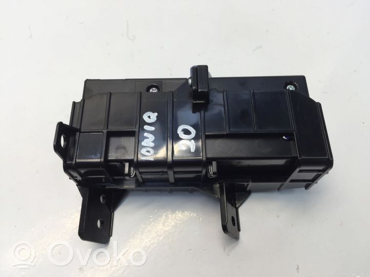 Hyundai Ioniq Module unité de contrôle d'antenne 96240G2520