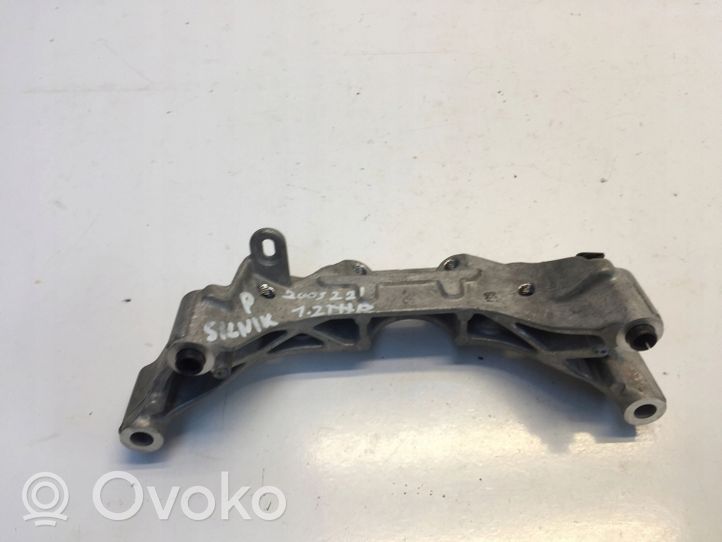 Peugeot 2008 II Supporto di montaggio del motore (usato) 9813582980