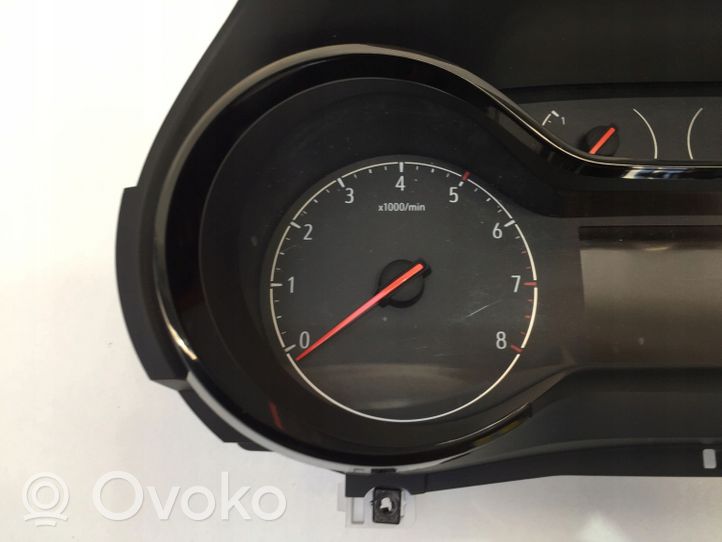 Opel Corsa F Compteur de vitesse tableau de bord 9831576180