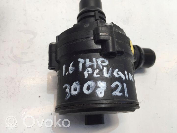 Peugeot 3008 II Pompe de circulation d'eau 9818813480