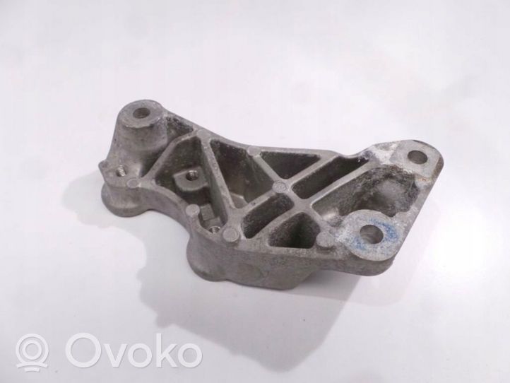Opel Mokka Gearbox mounting bracket 96983901