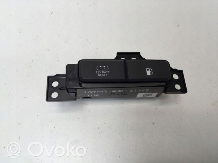 Hyundai Ioniq Degalų bako atidarymo jungtukas 93555G2970