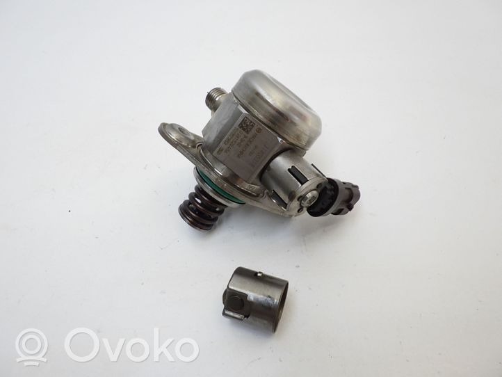 Volvo XC40 Fuel injection high pressure pump 31405318