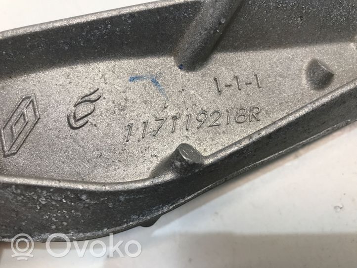 Nissan Qashqai J12 Support de générateur / alternateur 117119218R