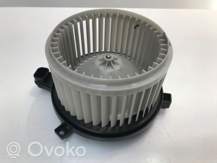 Nissan Qashqai J12 Ventola riscaldamento/ventilatore abitacolo 272V06UA0B