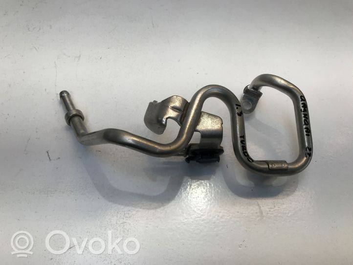 Nissan Qashqai J12 Tubo flessibile condotto refrigerante 144986UB0A