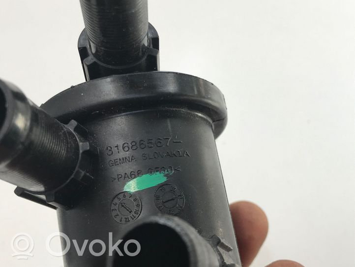 Volvo XC40 Water pump 31686567