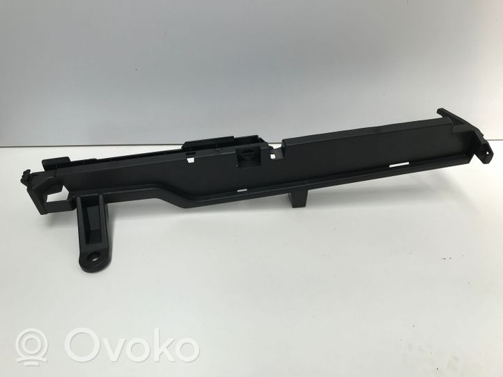 Volvo XC40 Supporto nel bagagliaio/baule 32353159