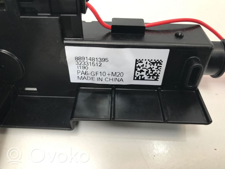 Volvo XC40 Câble de batterie positif 32331512