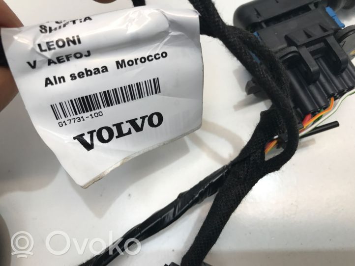 Volvo XC40 Cablaggio porta posteriore 32343233