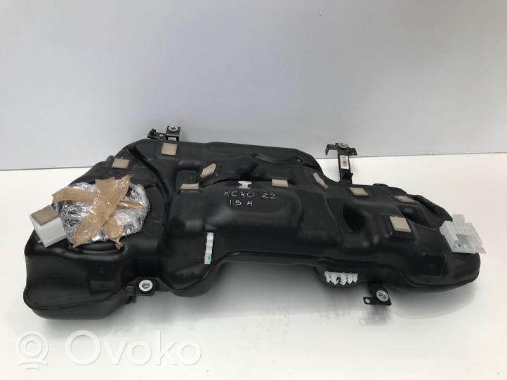 Volvo XC40 Serbatoio del carburante 32325103