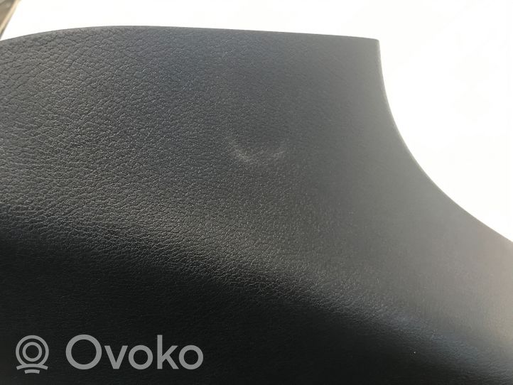 Nissan Qashqai J12 Osłona ramy okna tylnego 769346UA0A