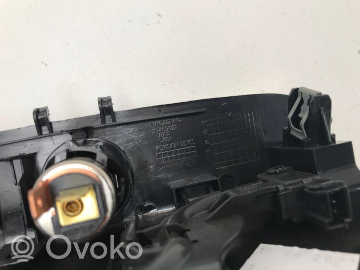 Volvo XC40 Zigarettenanzünder 31469021