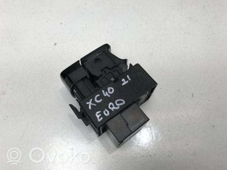 Volvo XC40 Hand parking brake switch 31456219