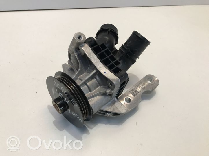 Volvo XC40 Water pump 32257932