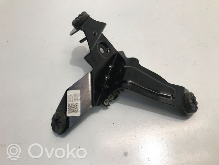 Volvo XC40 ABS pump bracket 31670431