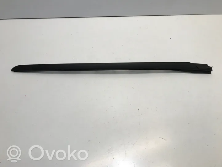 BMW 4 G22 G23 G24 G26 Listwa szyby czołowej / przedniej 7475009