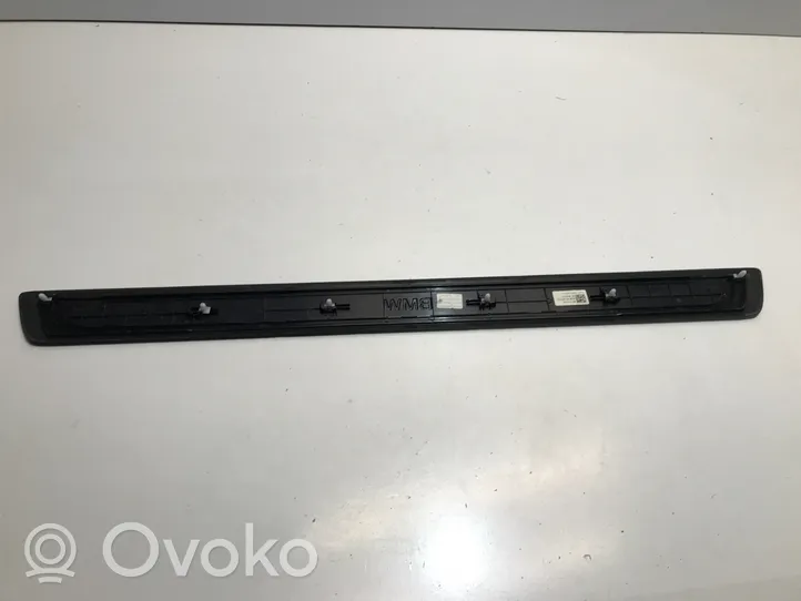 BMW 4 G22 G23 G24 G26 Kojų erdvės šonine apdaila 8077315