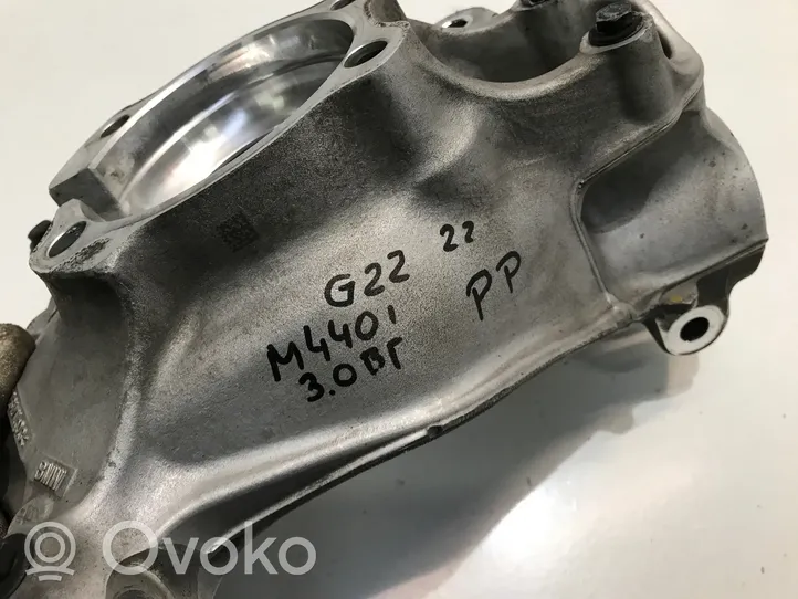 BMW 4 G22 G23 G24 G26 Fusée d'essieu de moyeu de la roue avant 6877148