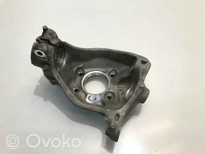 BMW 4 G22 G23 G24 G26 Fusée d'essieu de moyeu de la roue avant 6877148