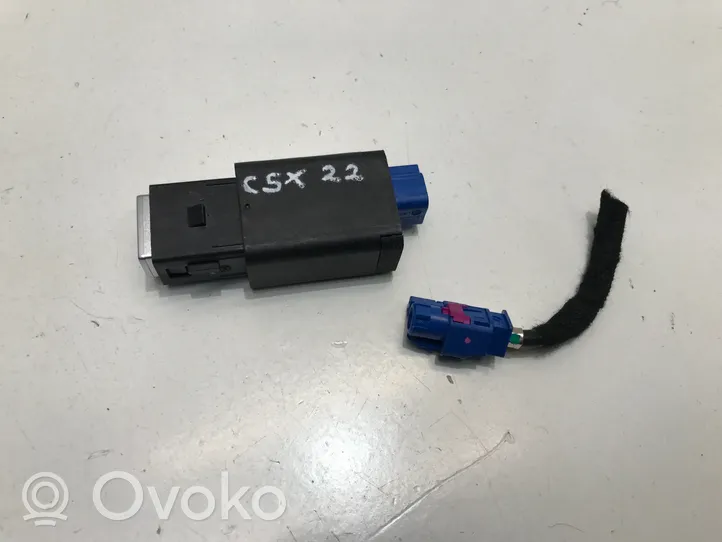 Citroen C5 X Connettore plug in USB 9848394880