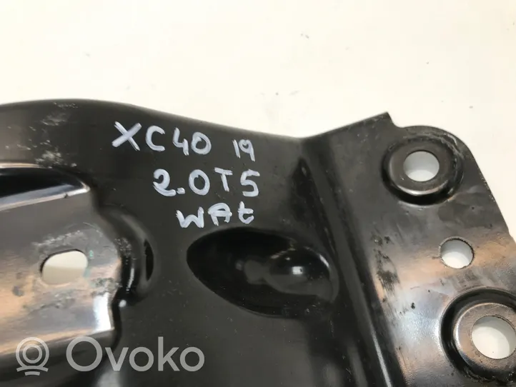 Volvo XC40 Wspornik / Mocowanie łożyska podpory wału napędowego 31492702