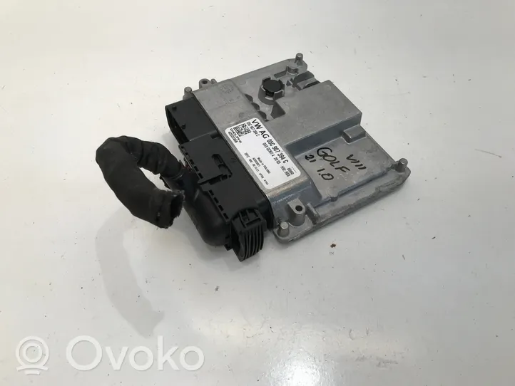 Volkswagen Golf VIII Calculateur moteur ECU 05C907394C