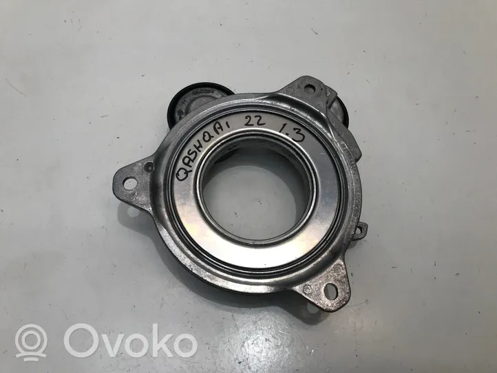 Nissan Qashqai J12 Napinacz paska alternatora 117507541R