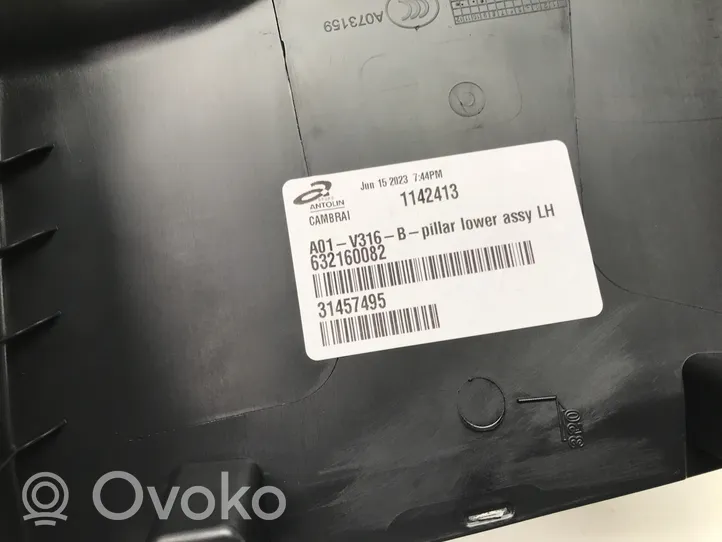 Volvo XC40 Osłona dolna słupka / B 31457495