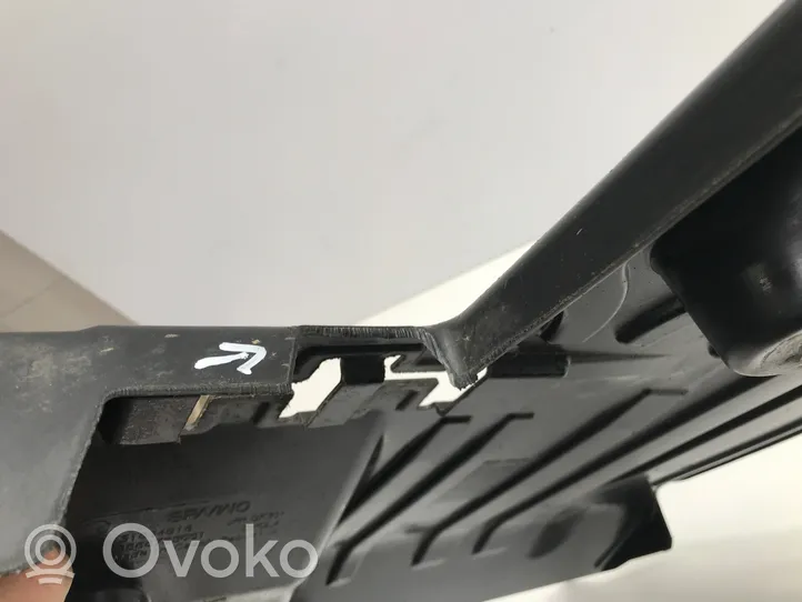 Volvo XC40 Osłona tylna podwozia 31694916