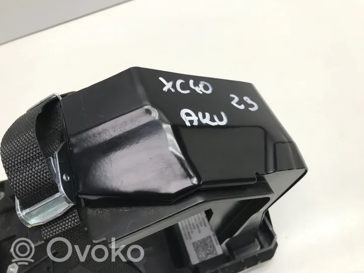 Volvo XC40 Battery box tray 32348534