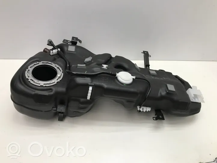 Volvo XC40 Serbatoio del carburante 32242456