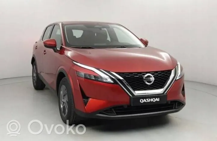 Nissan Qashqai J12 Ćwiartka przednia 