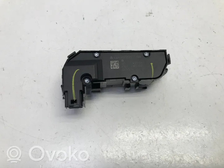 Mercedes-Benz EQC Interruttore riscaldamento sedile A2059053520