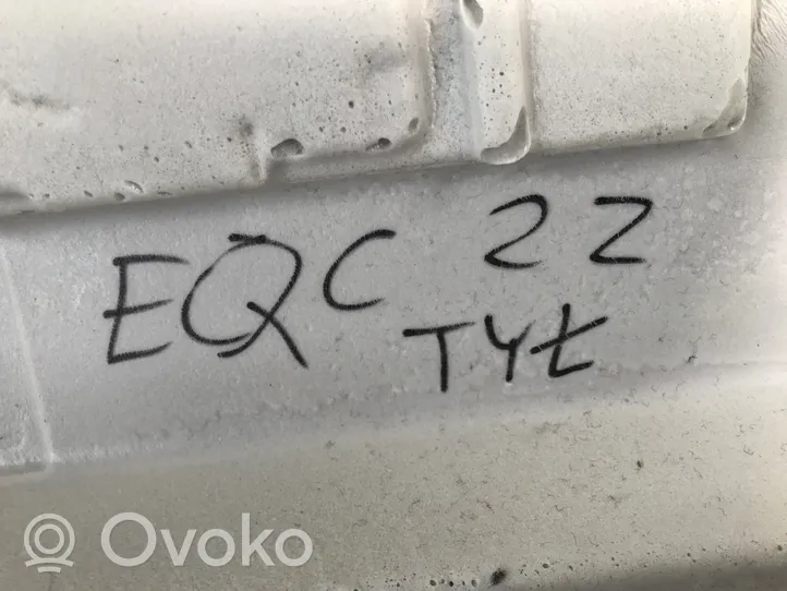 Mercedes-Benz EQC Takaistuintilan tekstiilimatto A2536800041