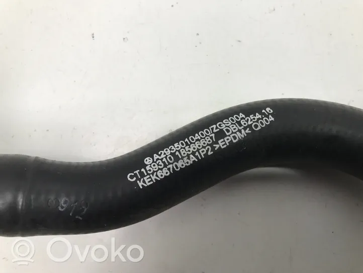 Mercedes-Benz EQC Tubo flessibile del liquido di raffreddamento del motore A2935010400