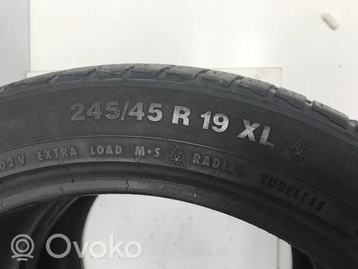 AC 428 Neumático de invierno R19 