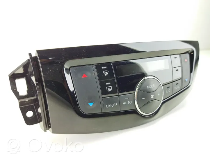 Nissan Navara D23 Gaisa kondicioniera / klimata kontroles / salona apsildes vadības bloks (salonā) 275004KD1A