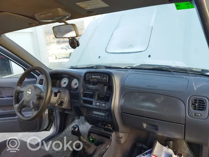 Nissan Navara D22 Kit airbag avec panneau 