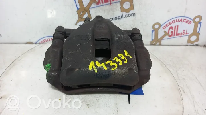 Toyota Auris E180 Bremssattel vorne W08694