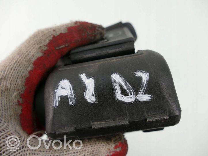 Audi A8 S8 D2 4D Boucle de ceinture de sécurité arrière 4D0857740A