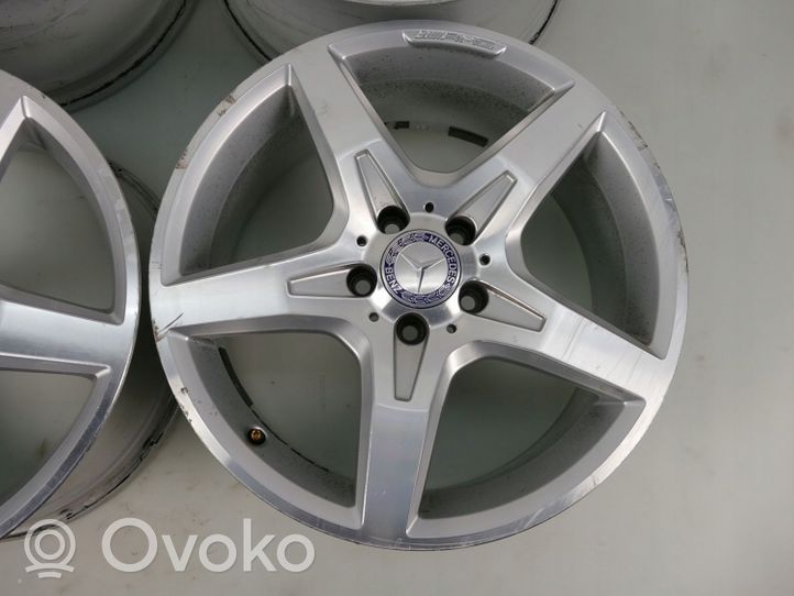 Mercedes-Benz SLK R172 R18 alloy rim A1724012702