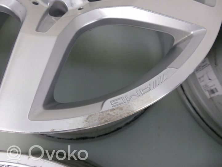 Mercedes-Benz SLK R172 Felgi aluminiowe R18 A1724012702