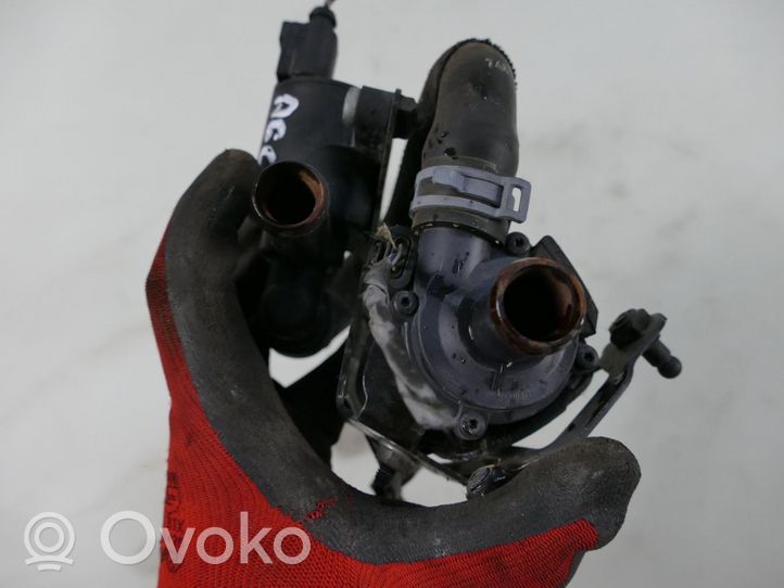 Audi A6 S6 C7 4G Zusatzwasserpumpe 4H0121671B