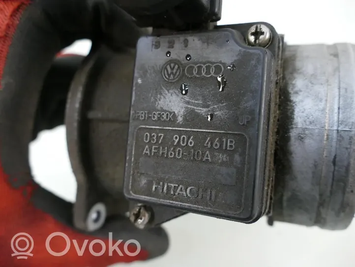 Audi A4 S4 B5 8D Przepływomierz masowy powietrza MAF 037906461B