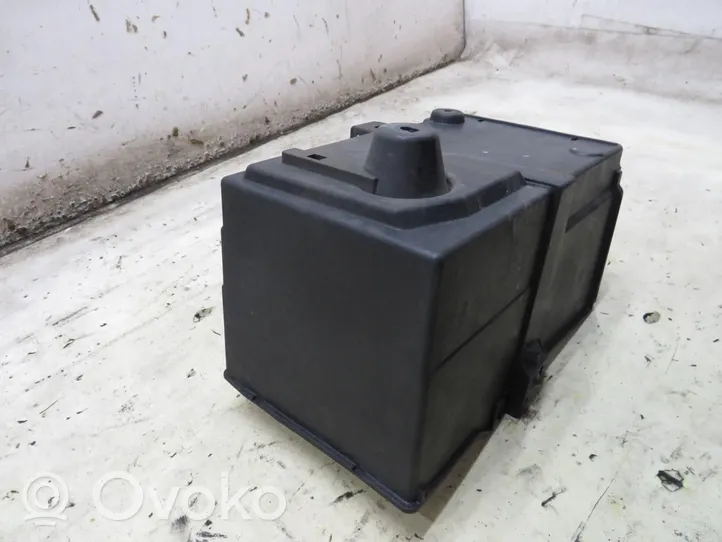 Ford Kuga II Support boîte de batterie AM51-10723-AD