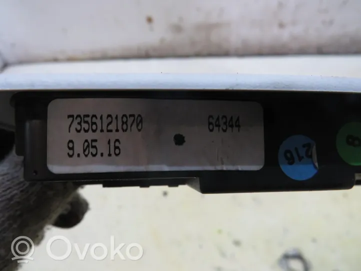Fiat 500X Rivestimento della console di illuminazione installata sul rivestimento del tetto 7356121870