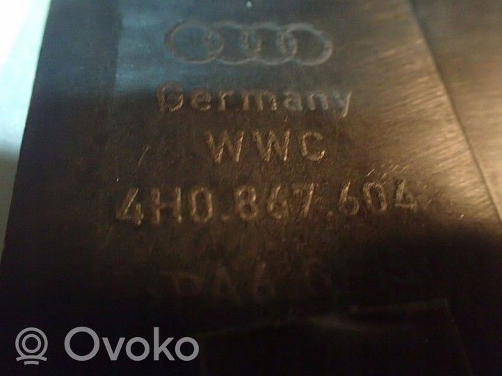 Audi A8 S8 D4 4H Ramka szyby drzwi tylnych 4H0867604