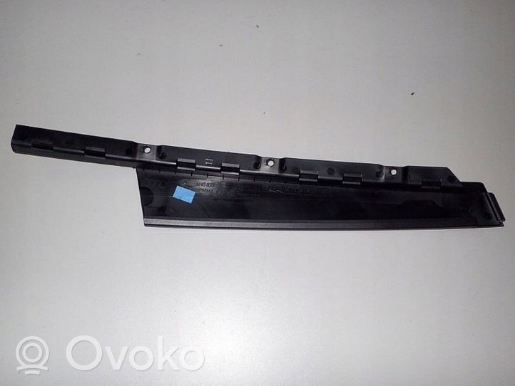 Audi A8 S8 D4 4H Rivestimento modanatura del vetro della portiera anteriore 4H0837902