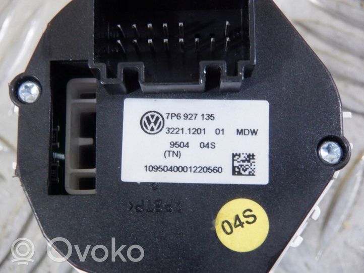 Volkswagen Touareg II Przycisk / Przełącznik zawieszenia 7P6927135